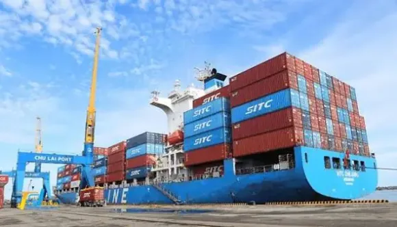 CONTAINER KHÔ 20 FEET  – GIẢI PHÁP LƯU TRỮ VÀ VẬN CHUYỂN HIỆU QUẢ